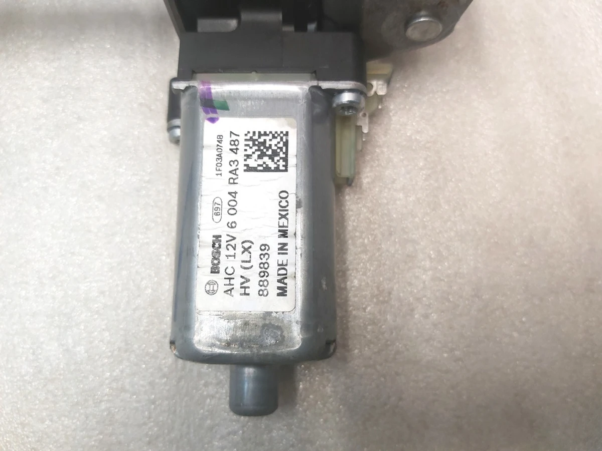 Steering Column Height Adjustment Mechanism Tesla Model 3, Model Y 1118811-00-D