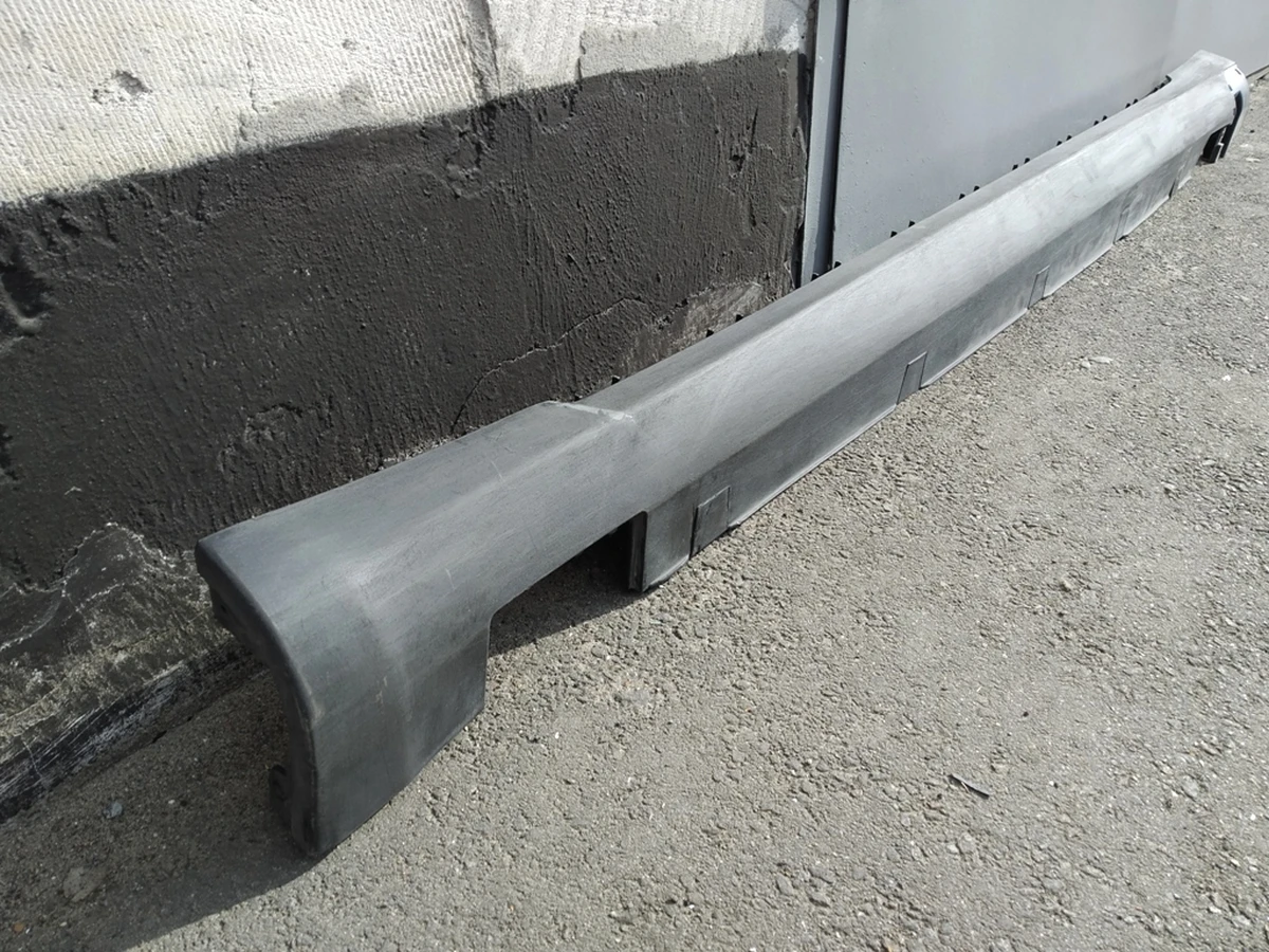 1 Накладка порога ліва рокерна панель (структурна) паяна під фарбування Tesla model S, model S REST 6005874-00-G