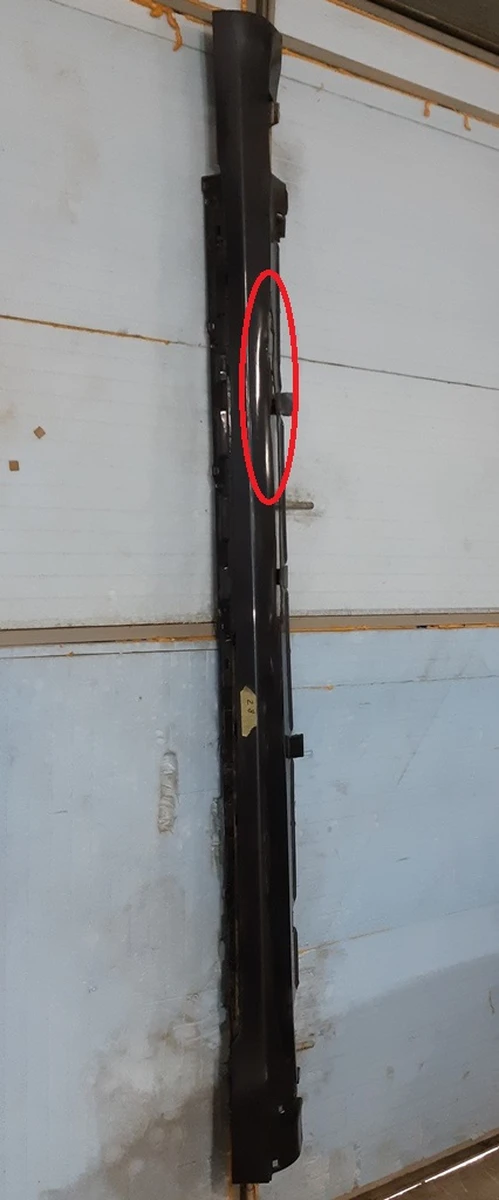 2 Накладка порога права панель рокерна (забарвлений) PMNG з пошкодженням Tesla model S REST 6005875-00-J