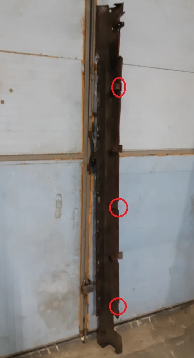 2 Накладка порога права панель рокерна (забарвлений) червона Tesla model S model S REST 6005875-00-J