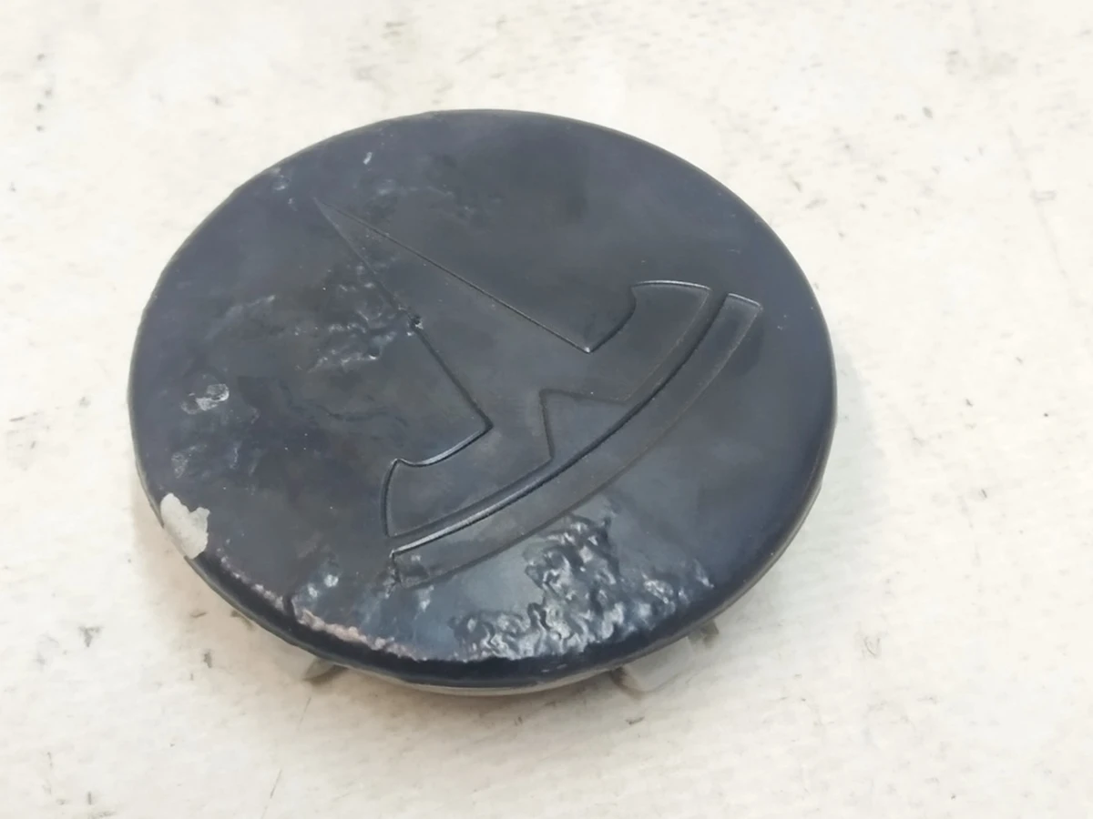 9 Колпачок центральный колесного диска черный матовый (повреждение) Tesla Model S, Model S REST, Model X, Model 3, Model Y 6005879-00-A