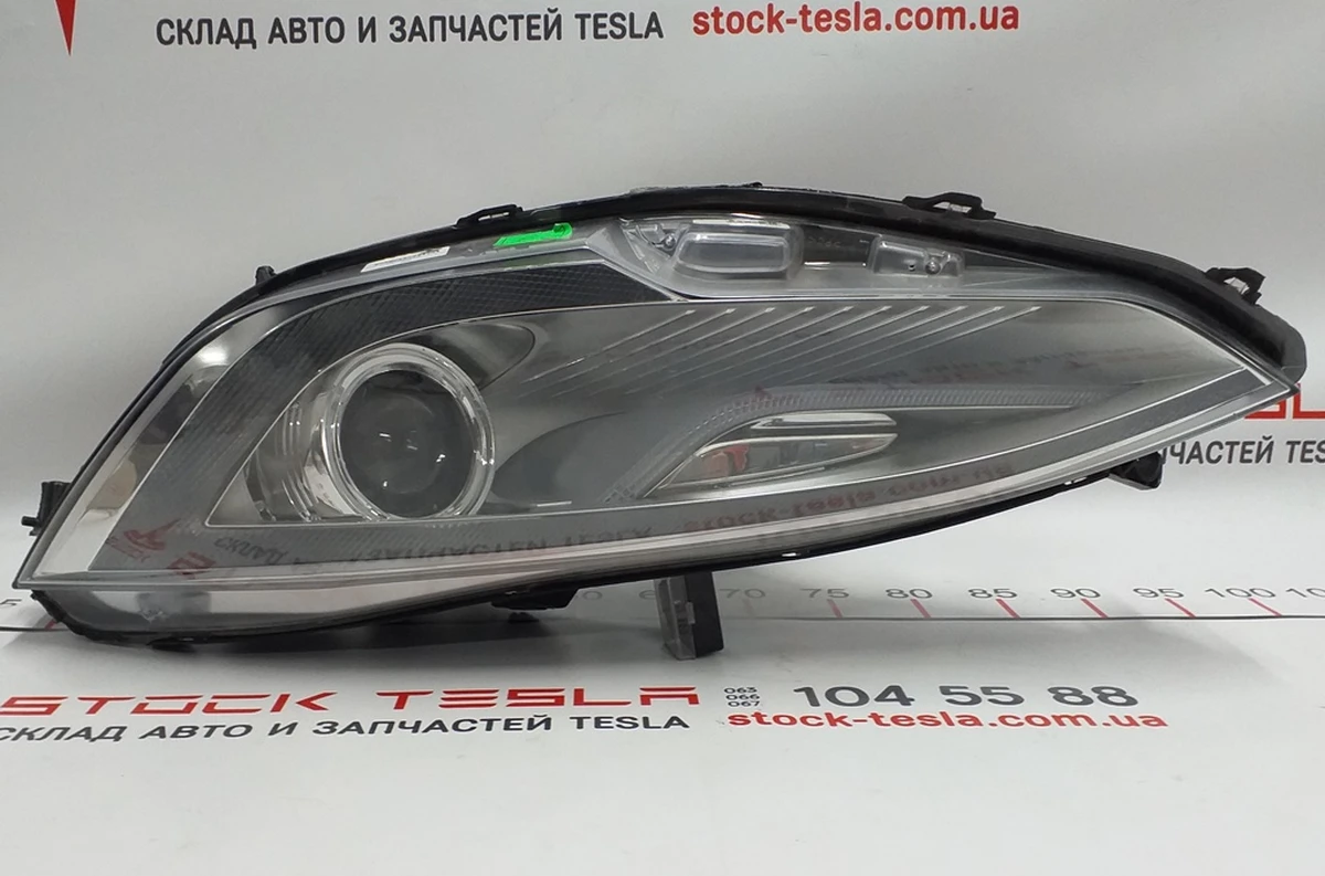 1 Фара головна ліва (ксенон) (USA) із пошкодженням Tesla model S 6005906-00-D