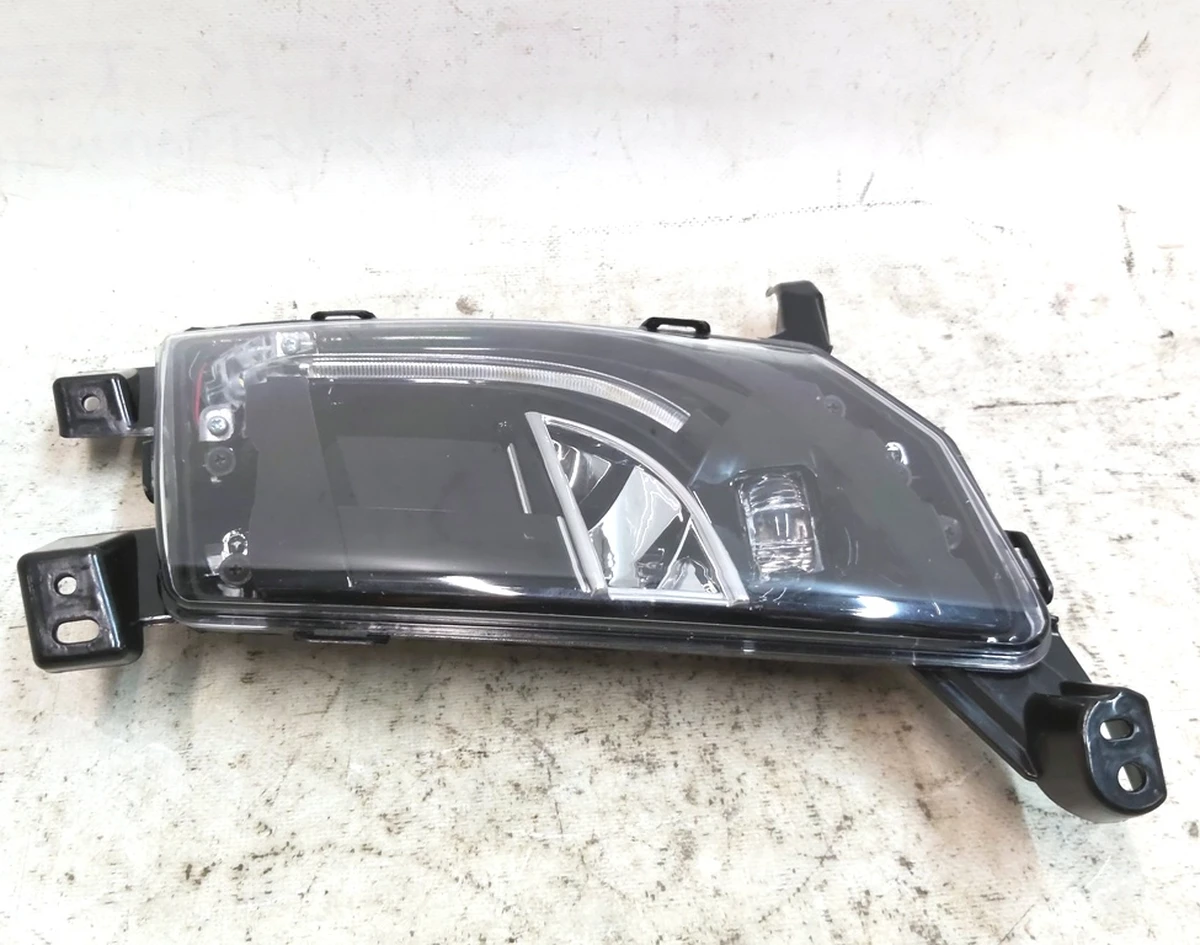 1 Фара протитуманна ліва (повна) (USA) Tesla model S, model S REST