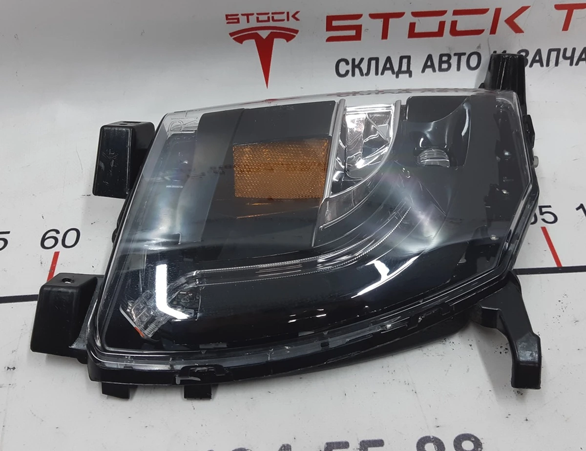 2 Фара противотуманная правая (полная) (USA) Tesla model S, model S REST 6005914-00-I