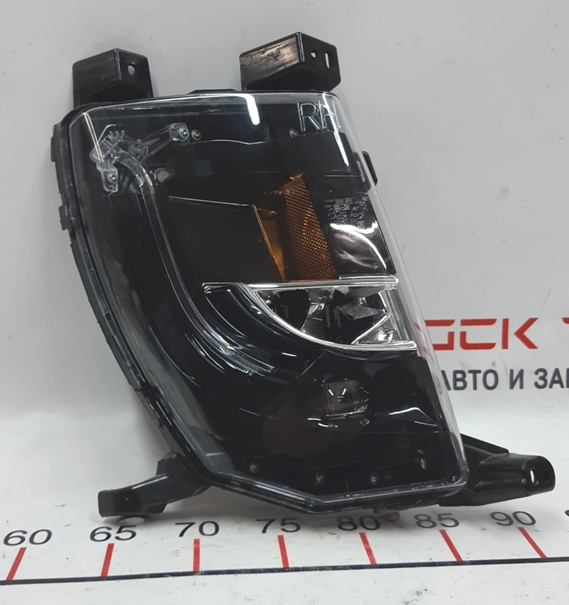 2 Фара противотуманная правая (полная) (USA) Tesla model S, model S REST 6005914-00-I