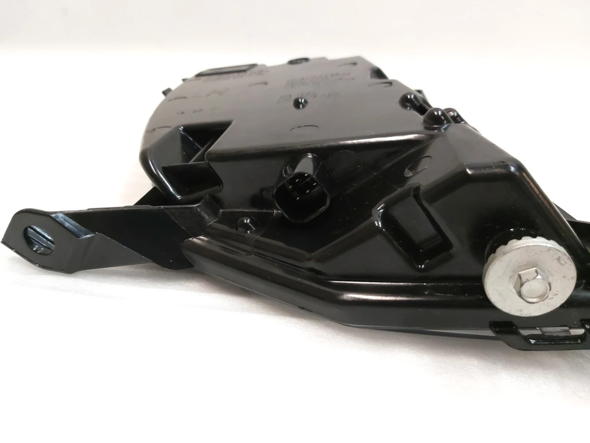 Фара протитуманна ліва (повна) FRT FOG ECE EU Tesla model S, model S REST 6005915-00-G