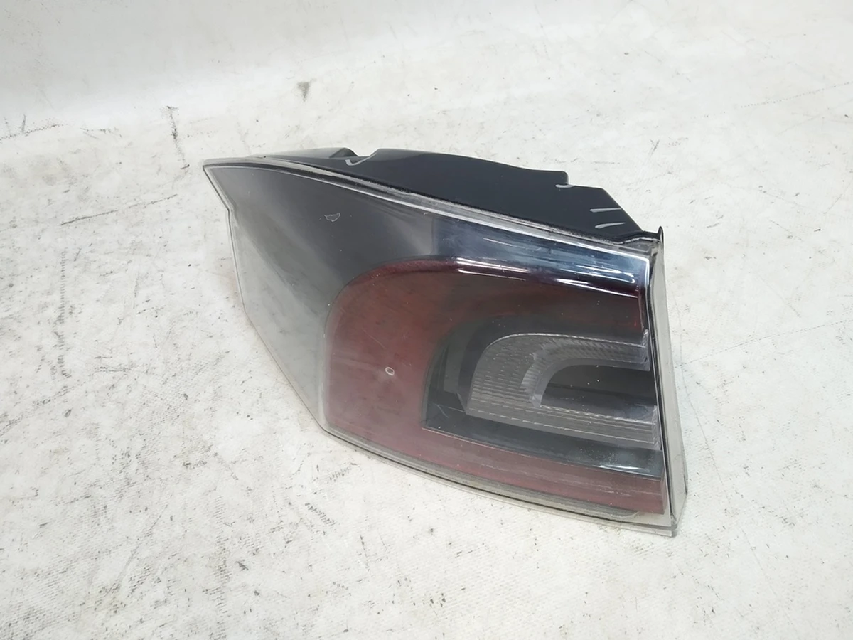 1 Фонарь левый наружный (USA) Tesla Model S, Model S REST 6005918-00-G