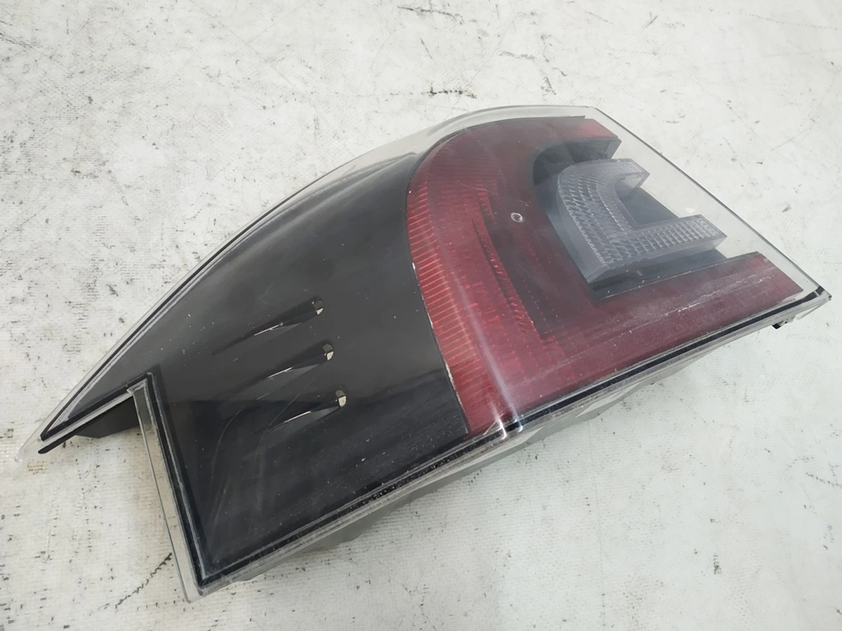 1 Фонарь левый наружный (USA) Tesla Model S, Model S REST 6005918-00-G