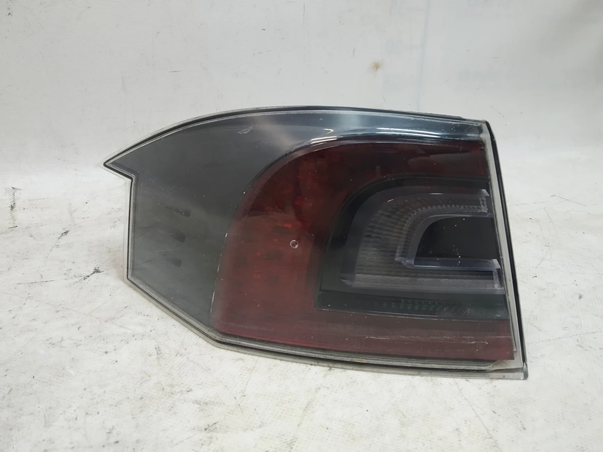 1 Ліхтар лівий зовнішній (USA) Tesla Model S, Model S REST 6005918-00-G.