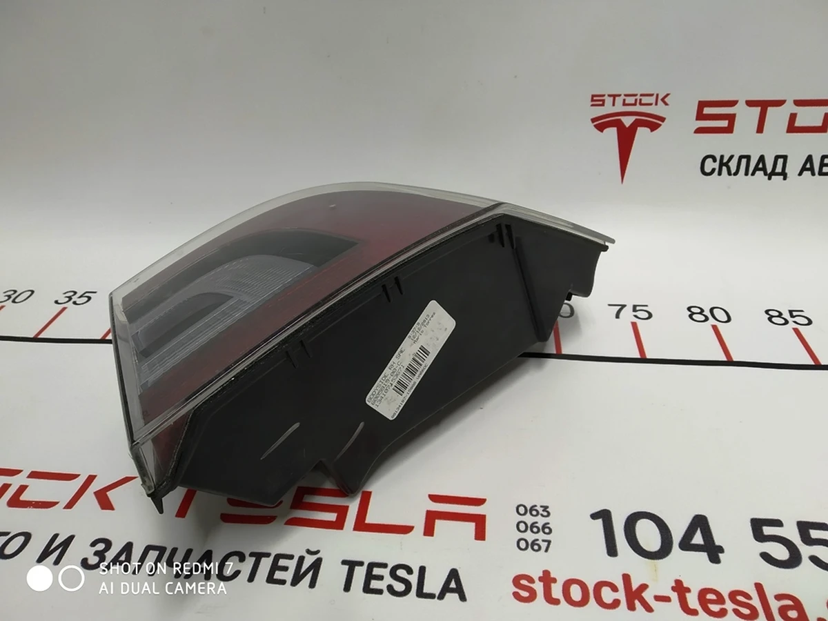2 Фонарь правый наружный (USA) Tesla model S, model S REST 6005919-00-G