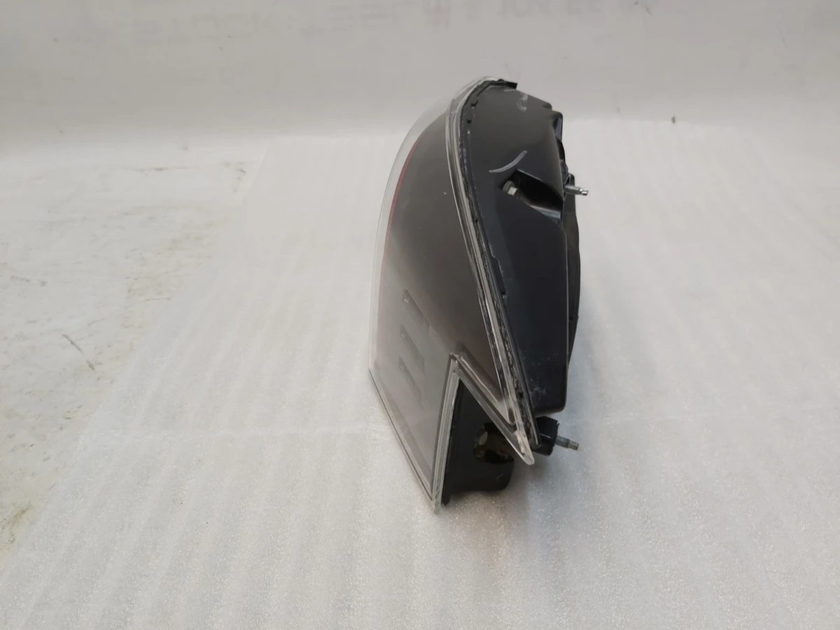 2 Ліхтар правий зовнішній (EU) Tesla model S, model S REST 6005921-00-F