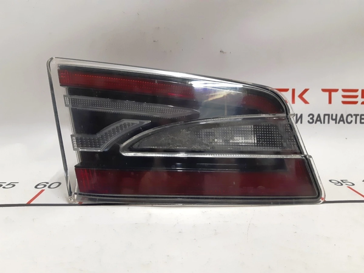 5 Lamp left inner (USA) Tesla model S, model S REST 6005922-00-E