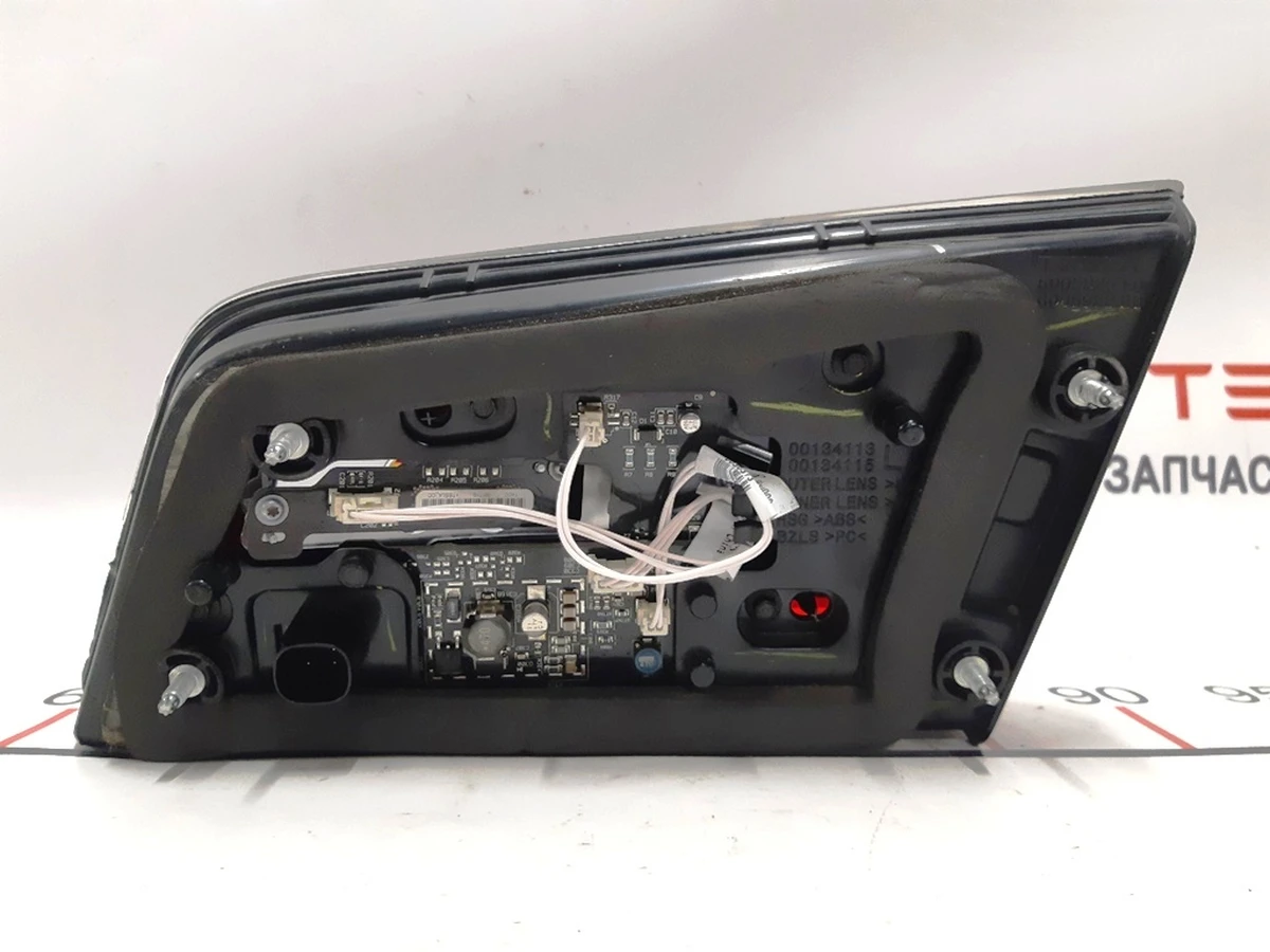 5 Lamp left inner (USA) Tesla model S, model S REST 6005922-00-E