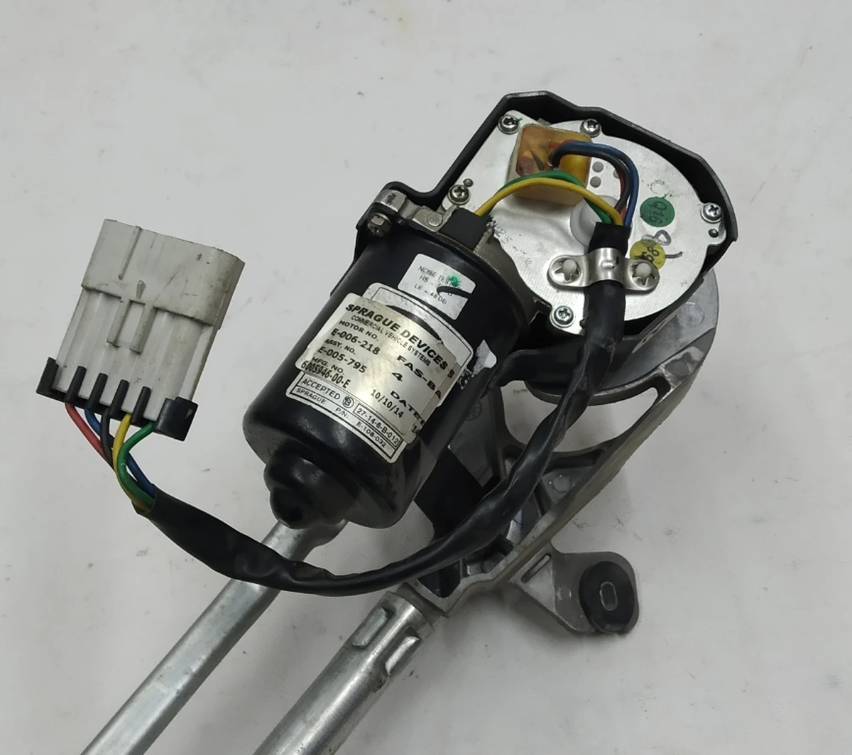 1 Механізм склоочисника (без одного важеля) Tesla model S, model S REST 6005946-00-G