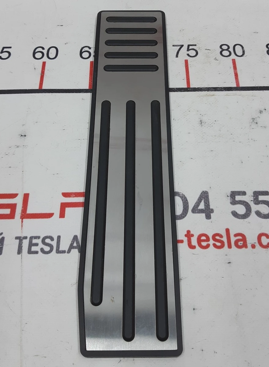 Panel for driver's leg rest left metal Tesla model S, model S REST, model X 6005968-88-C