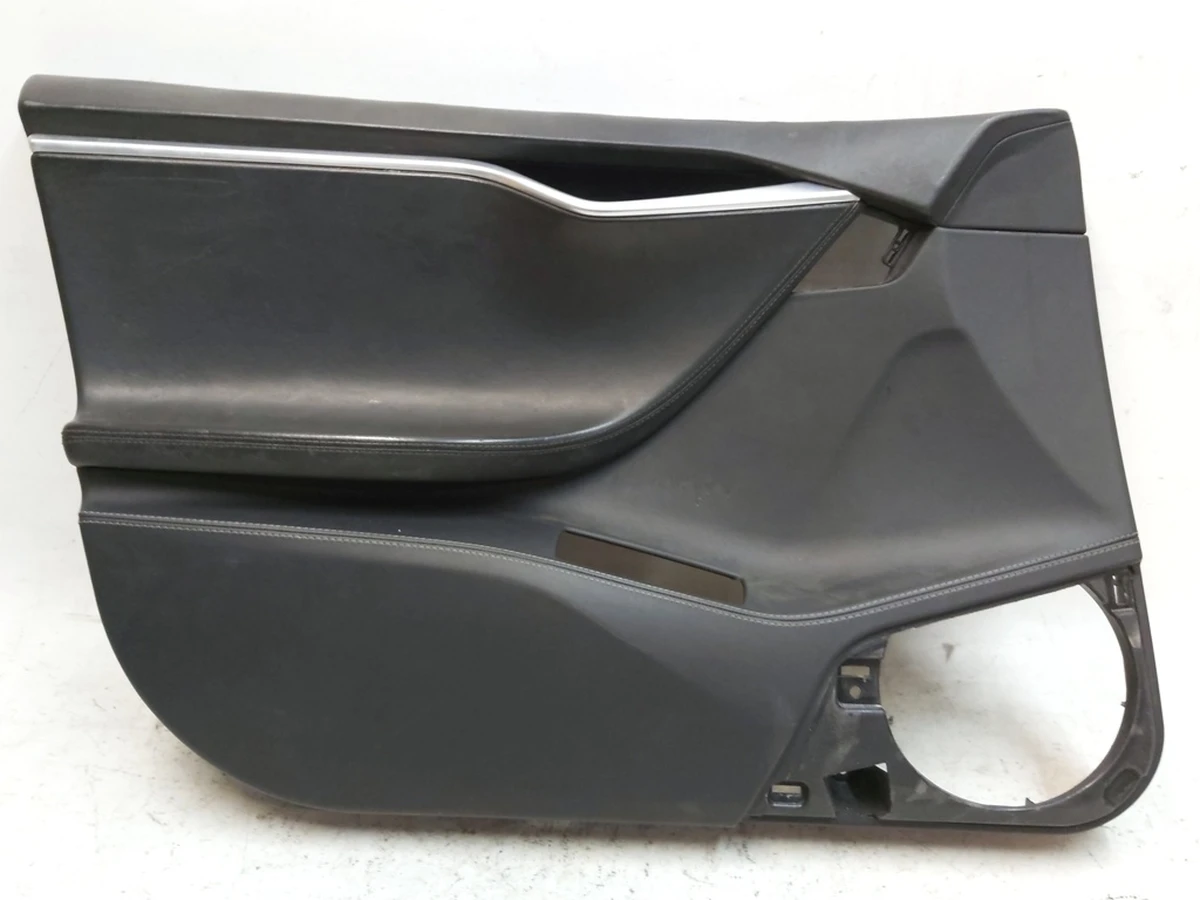 1 Карта двери передней левой PURB/PVCB/PVCB BLACK в частичном сборе с повреждением Tesla model S, model S REST 6006071-22-M