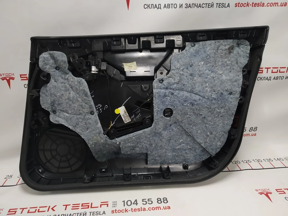 1 Front left door card assembly LTHR/LTHR/PVCB BLACK PREMIUM (damaged) Tesla model S, model S REST 6006071-25-M