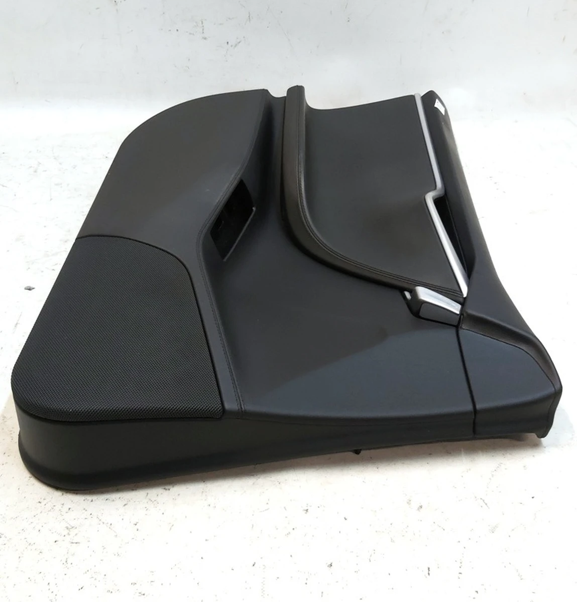 1 DR FR LH PURB/PVCB/PVCB BLACK without power window unit with damage Tesla model S, model S REST 6006071-25-M