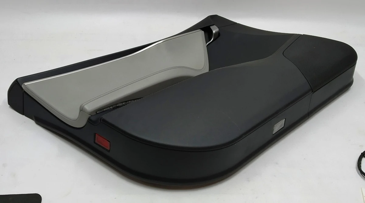 1 Карта двери передней левой в сборе NO ADPT PUR/PVC BLACK/GREY Tesla model S, model S REST 6006071-24-M