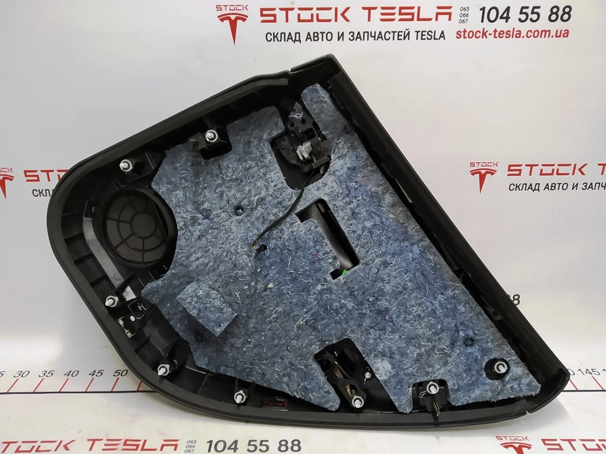 2 Rear left door card assembly PUR/PUR BLACK/TAN PREMIUM Tesla model S, model S REST 6006133-12-L