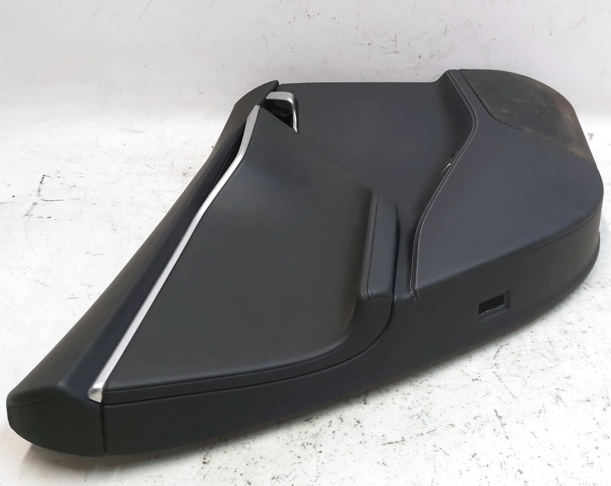 2 Карта двери задней левой LTHRA/LTHRA/PVCB BLACK с повреждением Tesla model S, model S REST 6006133-14-L