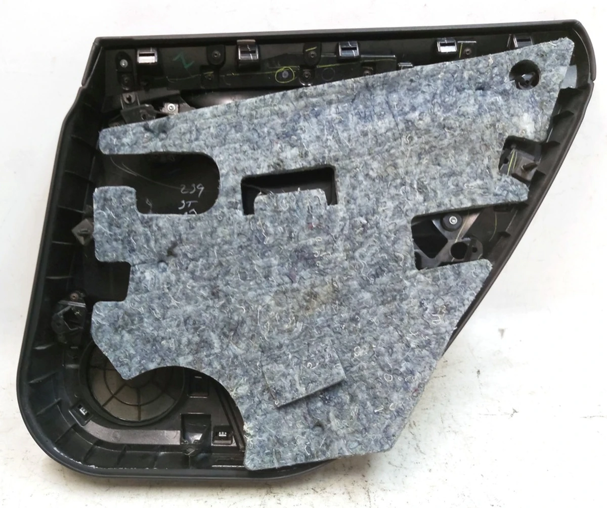 2 Карта двери задней левой LTHRA/LTHRA/PVCB BLACK с повреждением Tesla model S, model S REST 6006133-14-L