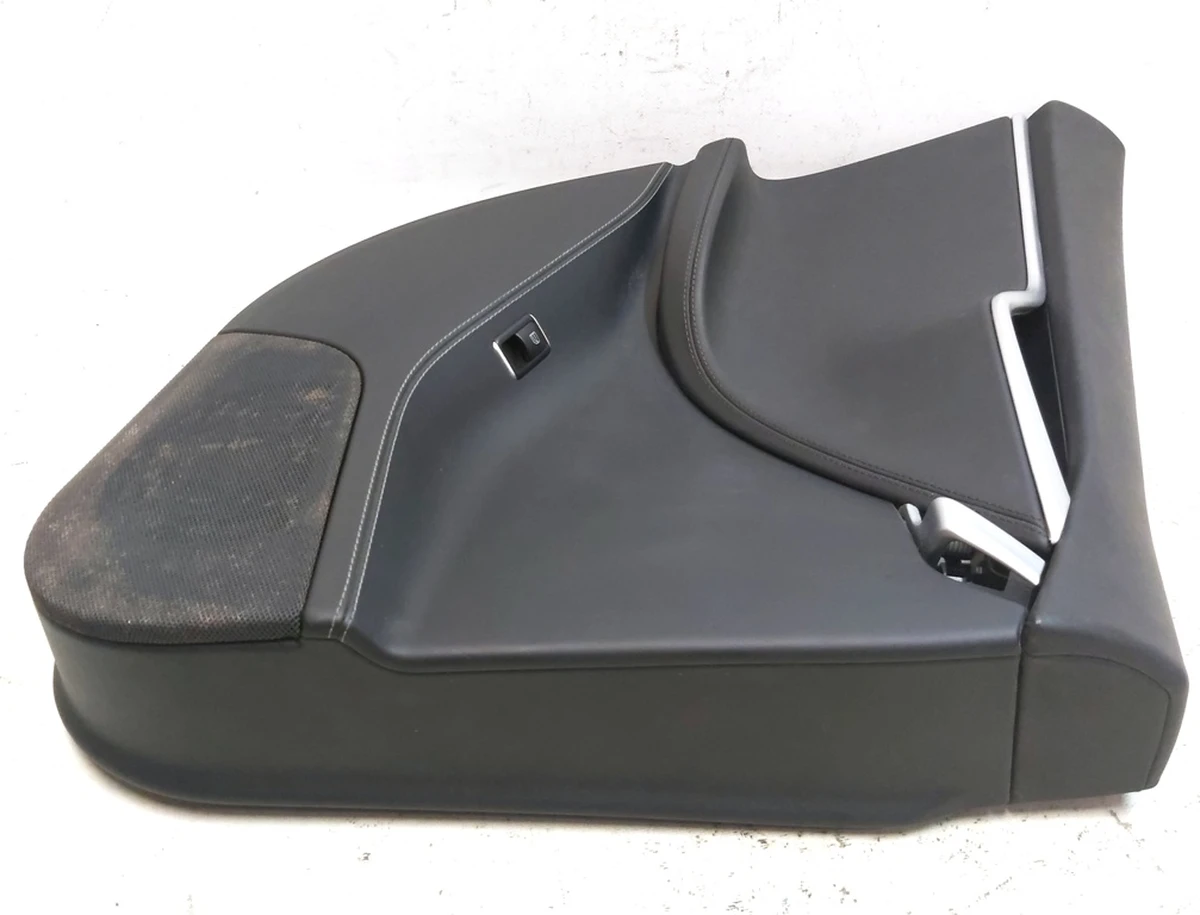 2 Карта двери задней левой LTHRA/LTHRA/PVCB BLACK с повреждением Tesla model S, model S REST 6006133-14-L