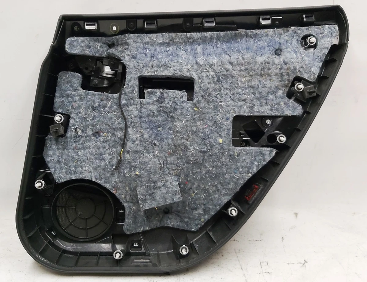 2 Карта дверей задньої лівої в зборі PUR/NAPPA GRAIN BLK/PVC Tesla