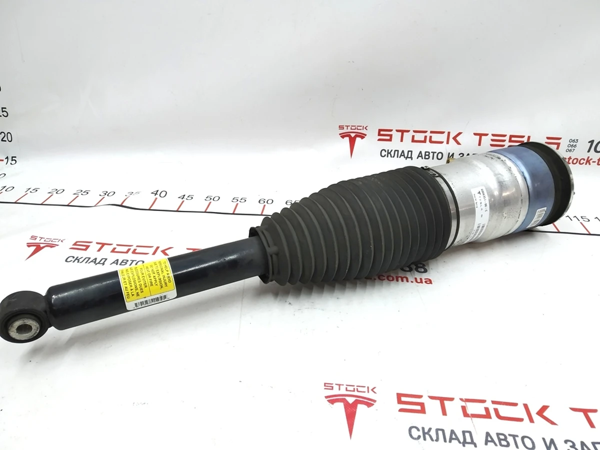 1 Модуль пневмо задний правый с повреждением Tesla model S 6006353-00-D