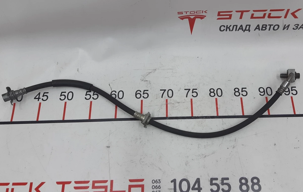2 Шланг тормозной передний правый в сборе Tesla model X S REST 6006355-99-D
