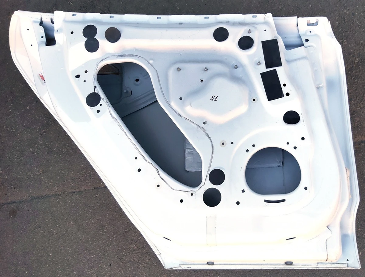 5 Дверь задняя левая (металл) PBCW Tesla model S, model S REST 6006394-E0-H