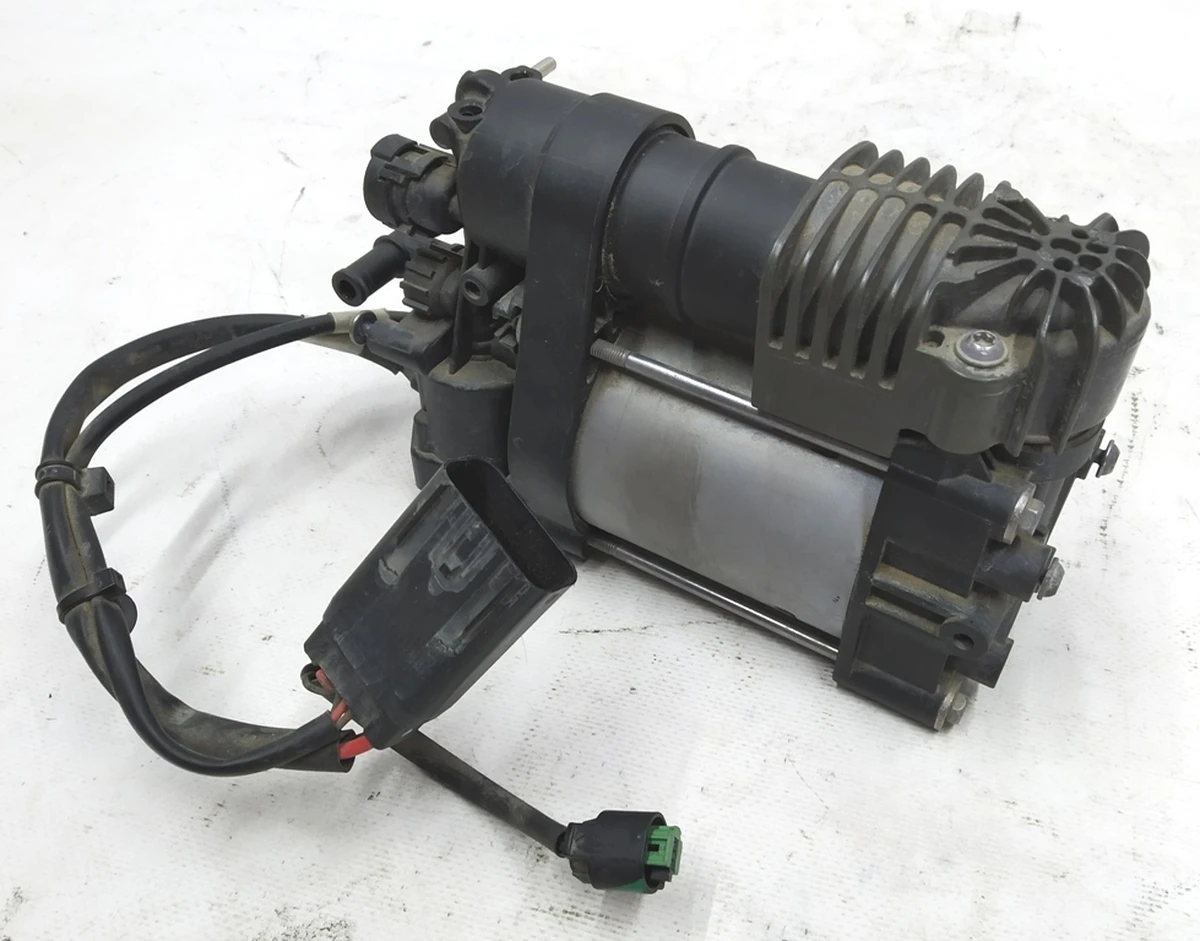 7 Air suspension compressor Tesla model S 6006403-00-A
