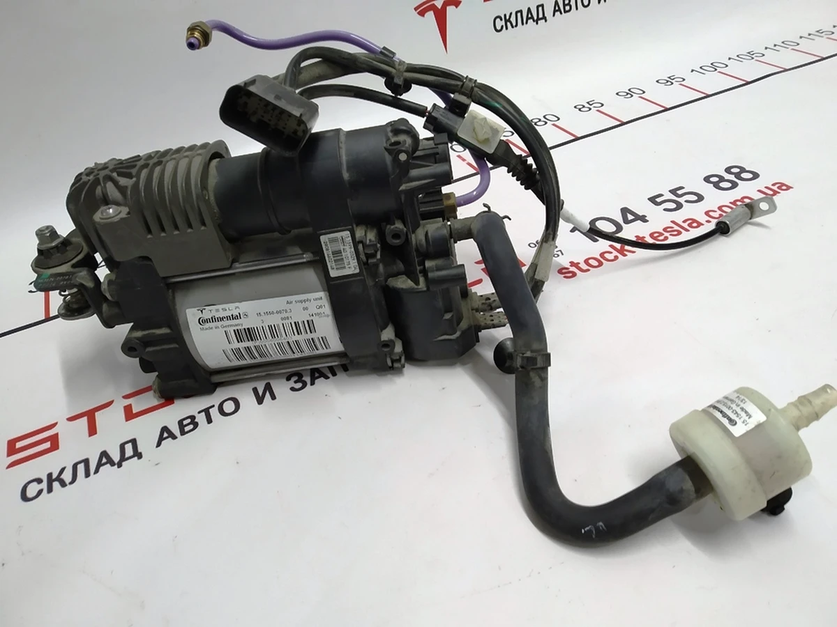 7 Компрессор пневмо подвески в сборе Tesla model S 6006403-00-A
