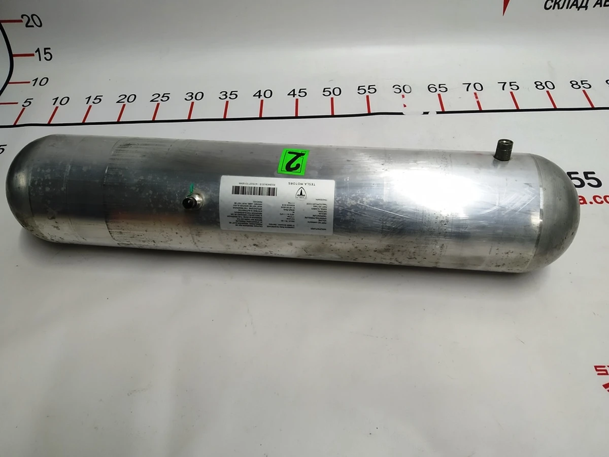 1 AIR RESERVOIR, Tesla model S, model S REST 1457645-00-A 