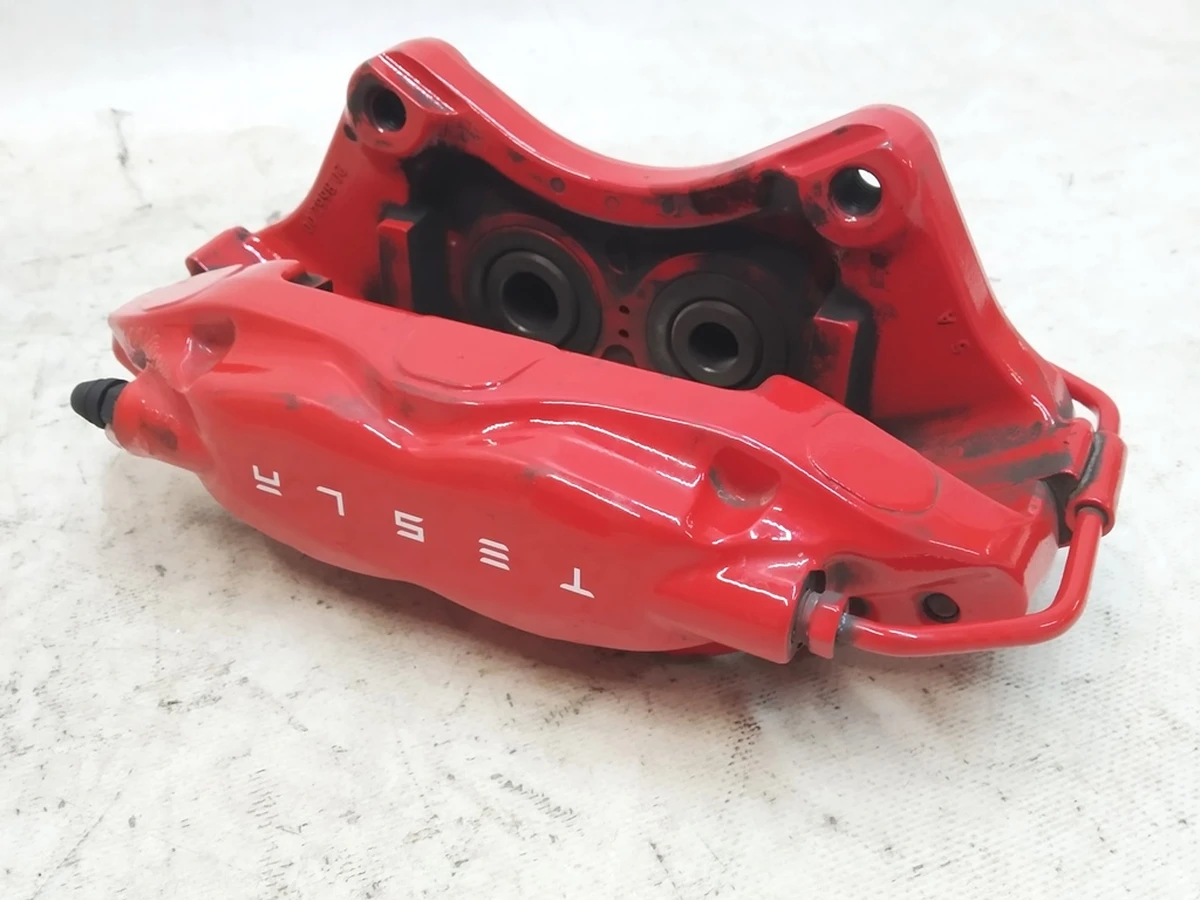 1 Суппорт тормозной задний правый BREMBO PERF (ITALY) красный Tesla Model S, Model S REST, Model X 1078542-01, 1007889-01