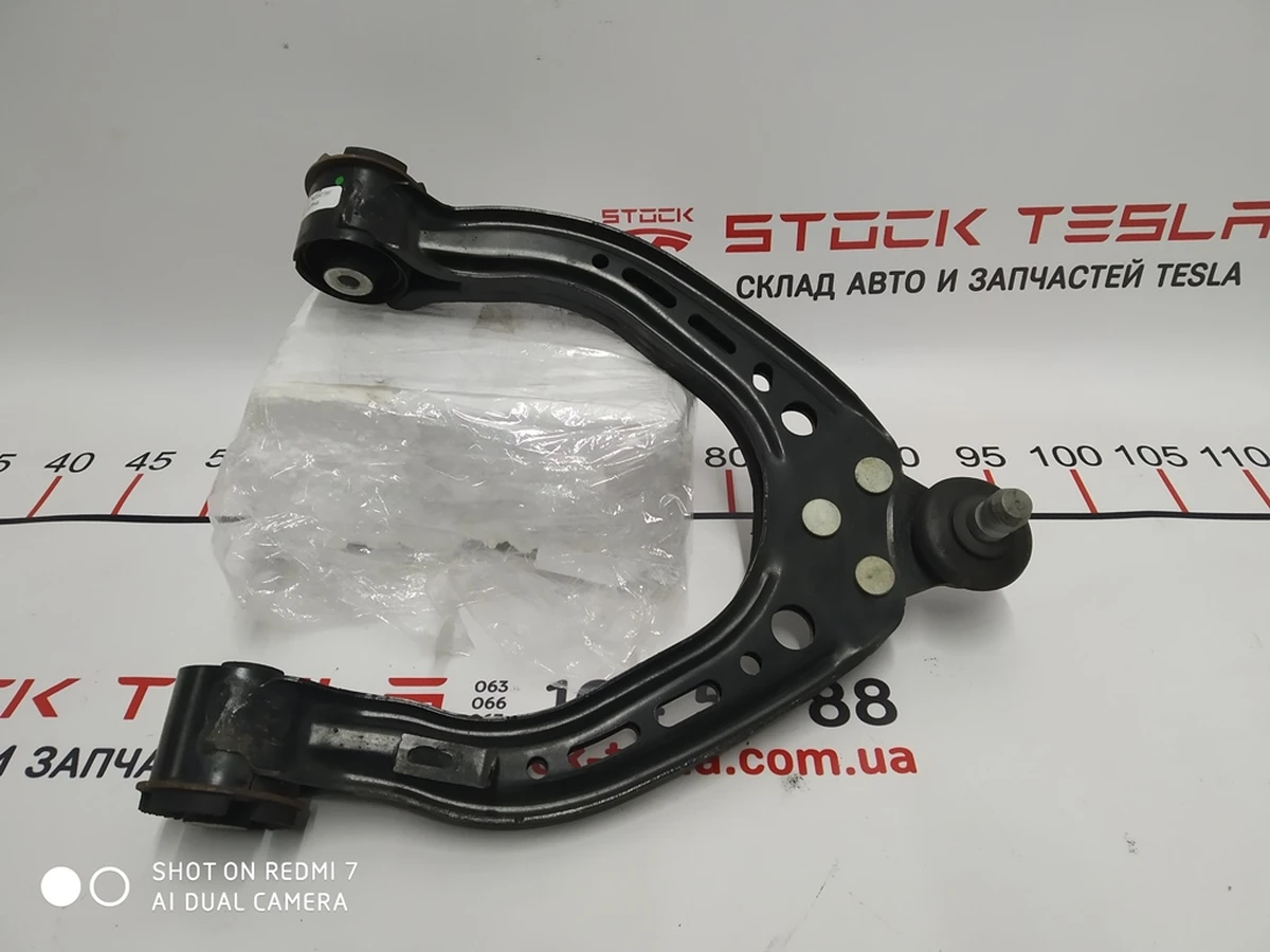 1 Рычаг верхний передний левый (подкова) RWD Tesla model S, model S REST 6006532-00-A