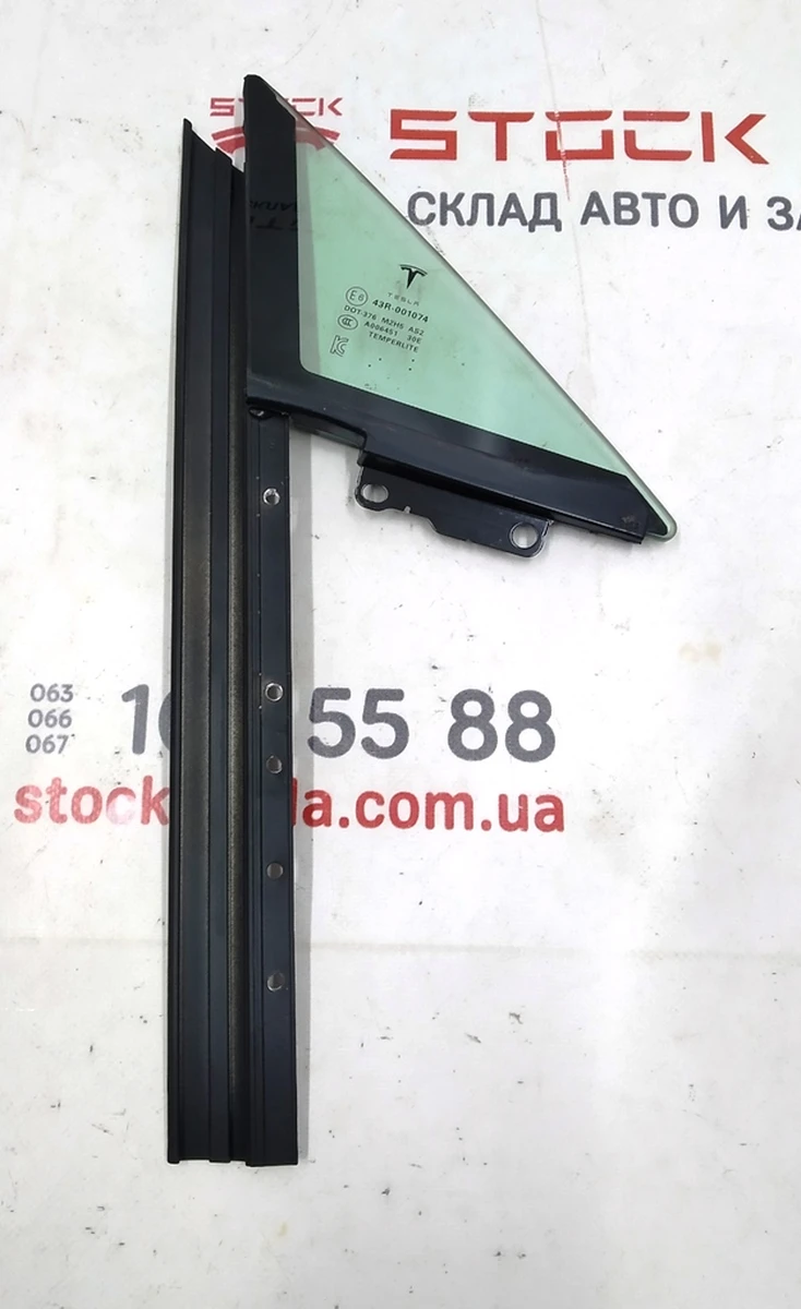 3 Форточка передня права Tesla model S, model S REST 6006544-00-L