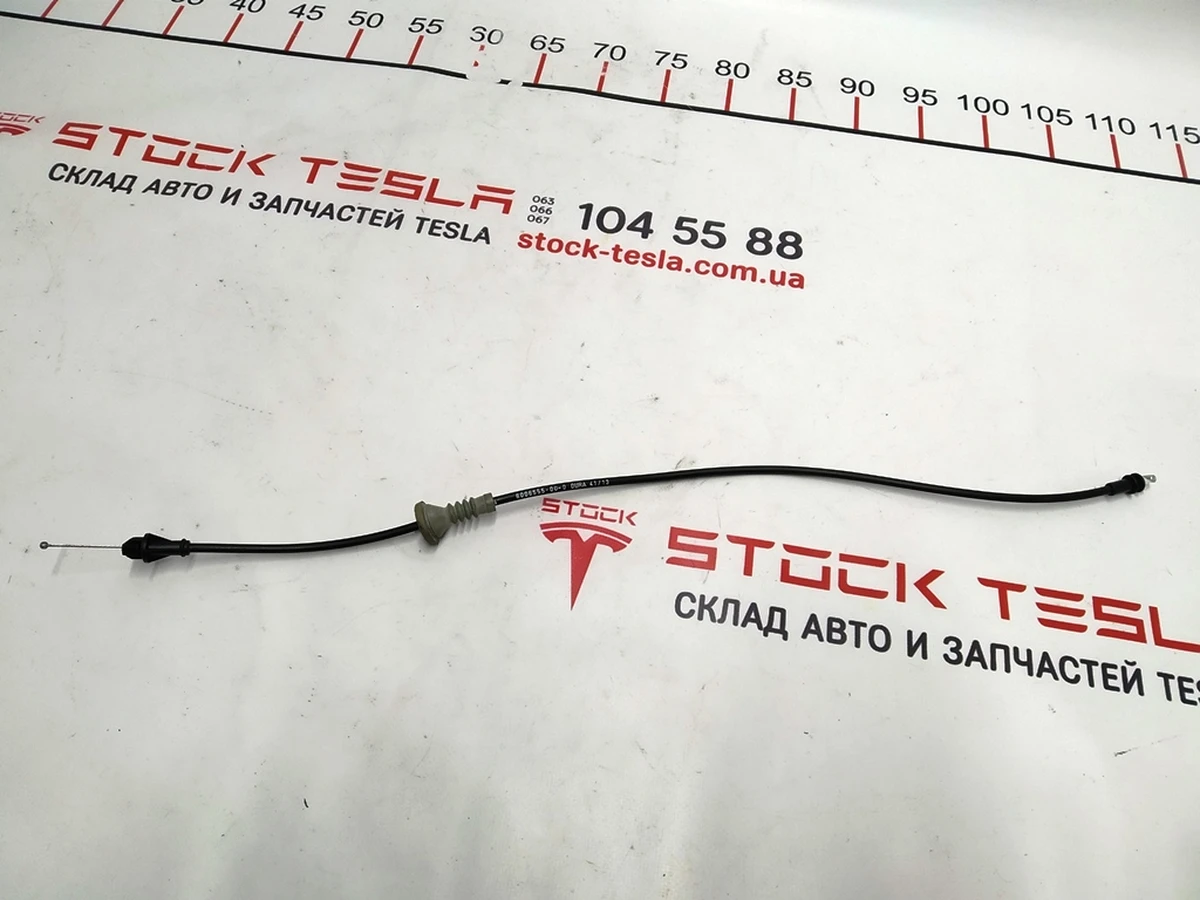 4 Трос замка дверей передньої лівої / правої Tesla model S, model S REST 1039668-00-B