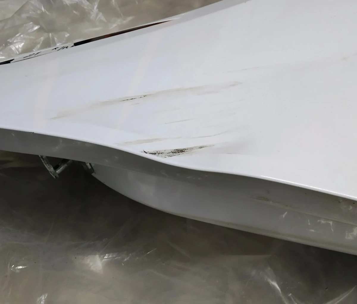 6 Дверь задняя правая (металл) (с повреждениями) Tesla model S 6006566-E0-H