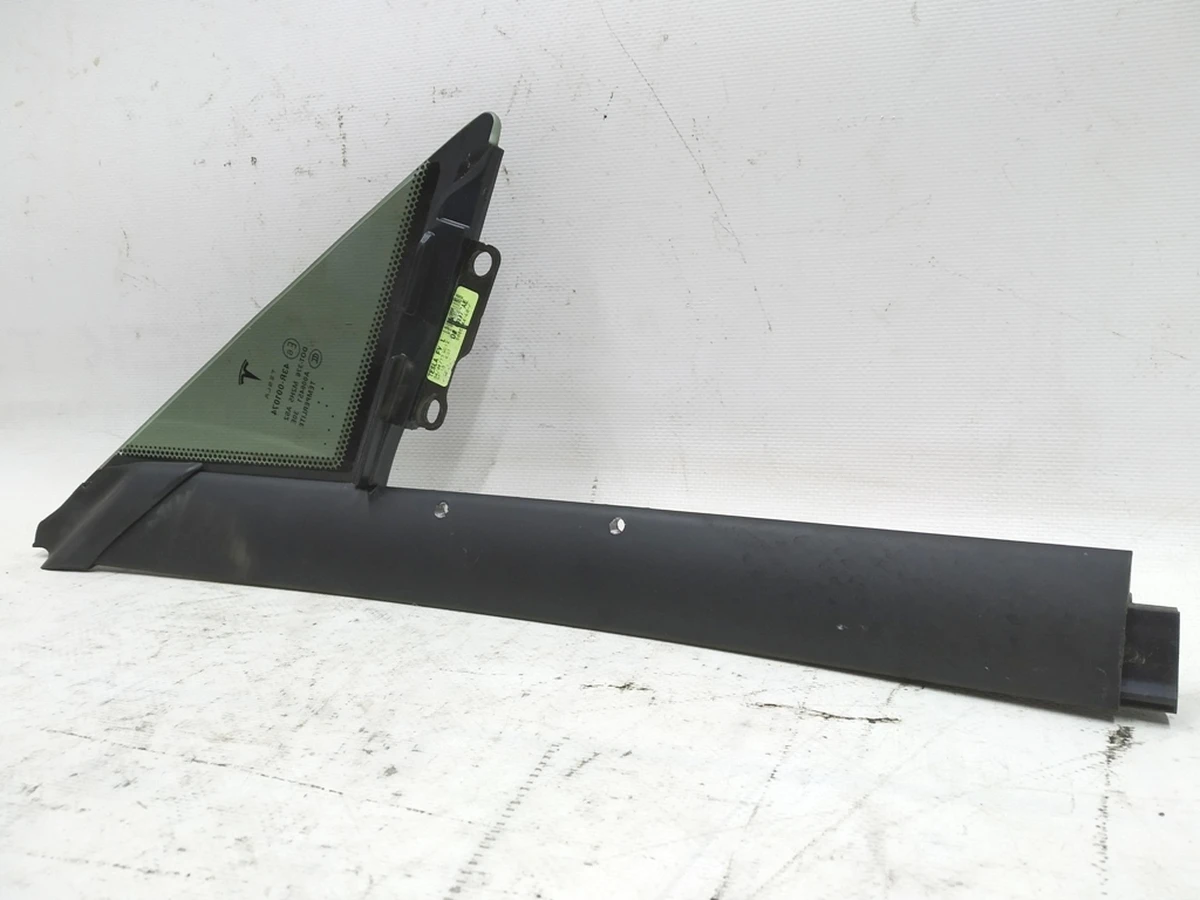 3 Кватирка передня ліва Tesla model S, model S REST 6006644-00-J