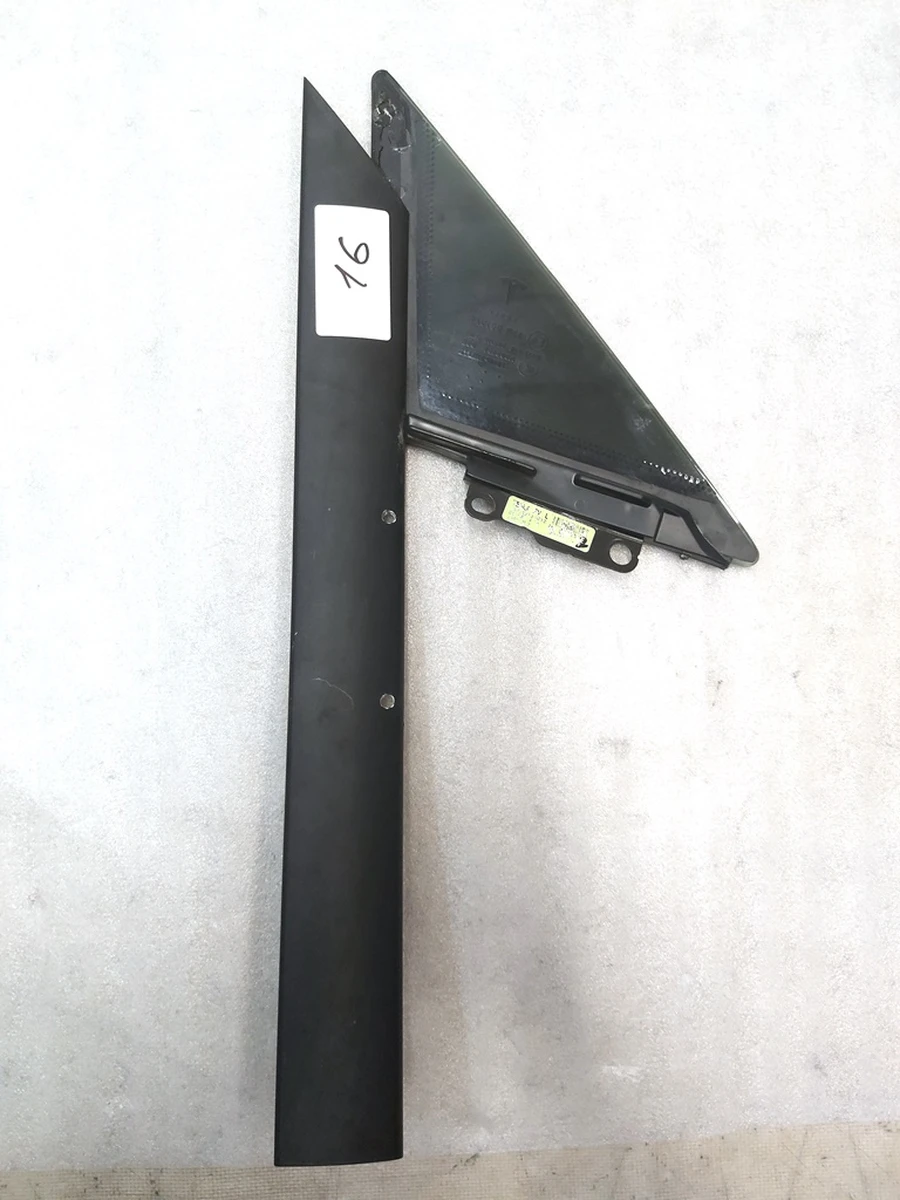 3 Кватирка передня ліва Tesla model S, model S REST 6006644-00-J