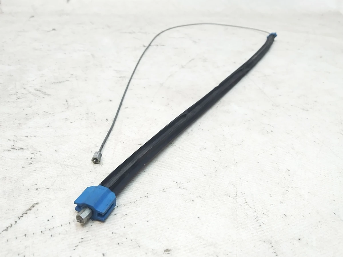 1 Тросик склопідйомника переднього лівого/правого (гумове ущільнення 44 см) Tesla Model S, Model S REST 6006651, 6006551