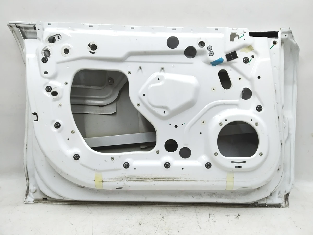 3 Door front left (metal) PBCW Tesla model S 6006662-E0-H