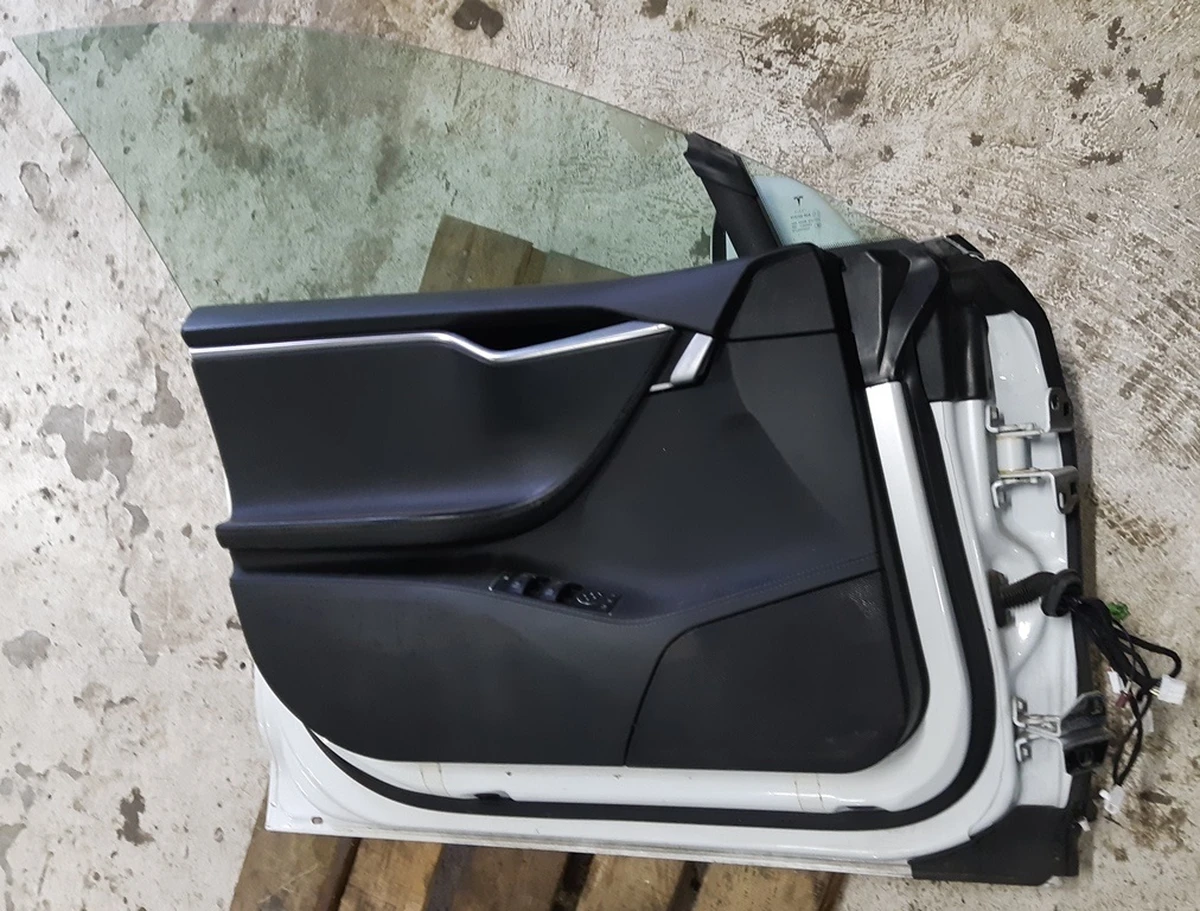 3 ASY - DOOR COMP, FR LH PPSW Tesla model S 6006662-EK-H