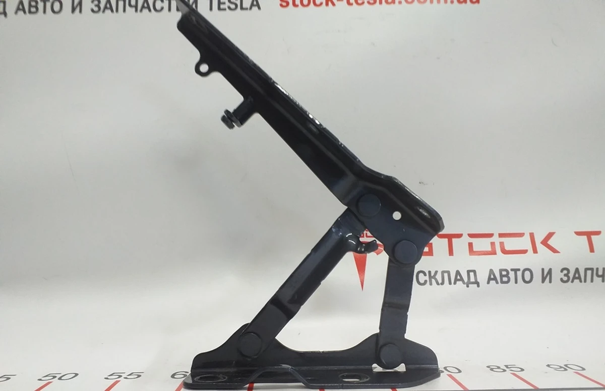 6 Петля крепления капота правая PMNG Tesla model S, model S REST 1029285-99-D