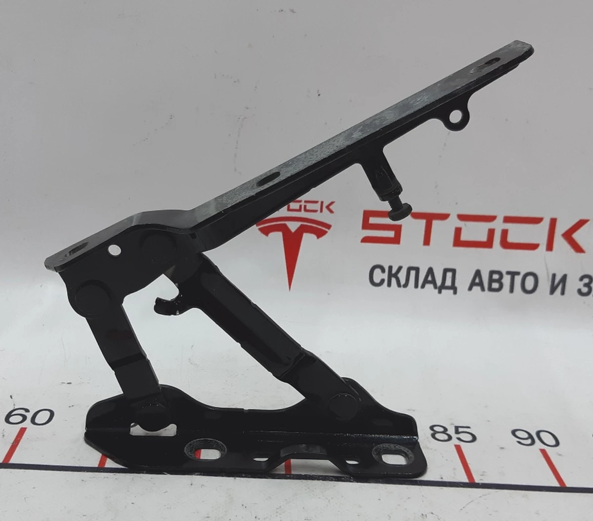 6 Петля кріплення капота ліва PBSB Tesla model S, model S REST 1029284-99-D