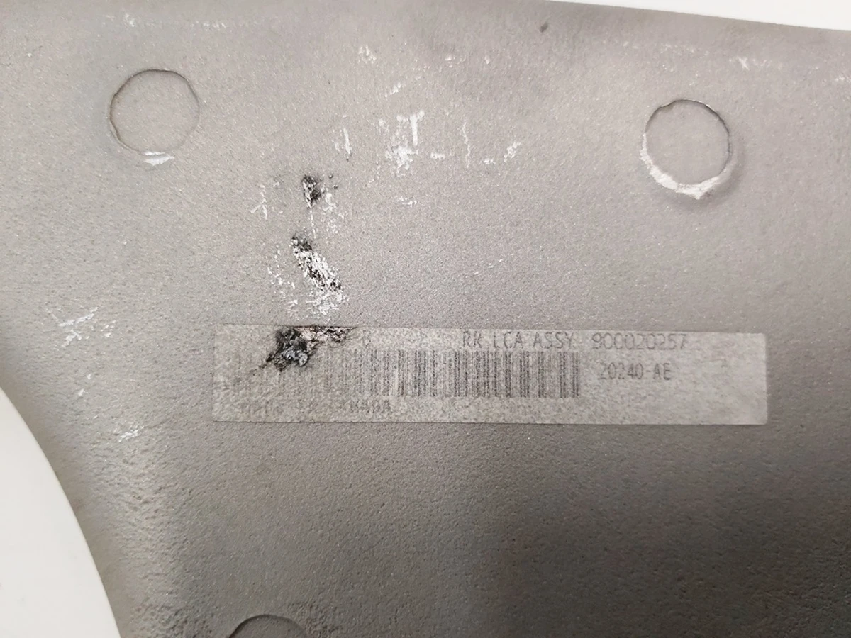 1 Рычаг нижний задний левый правый Tesla Model S, Model S REST 1021416-00-D