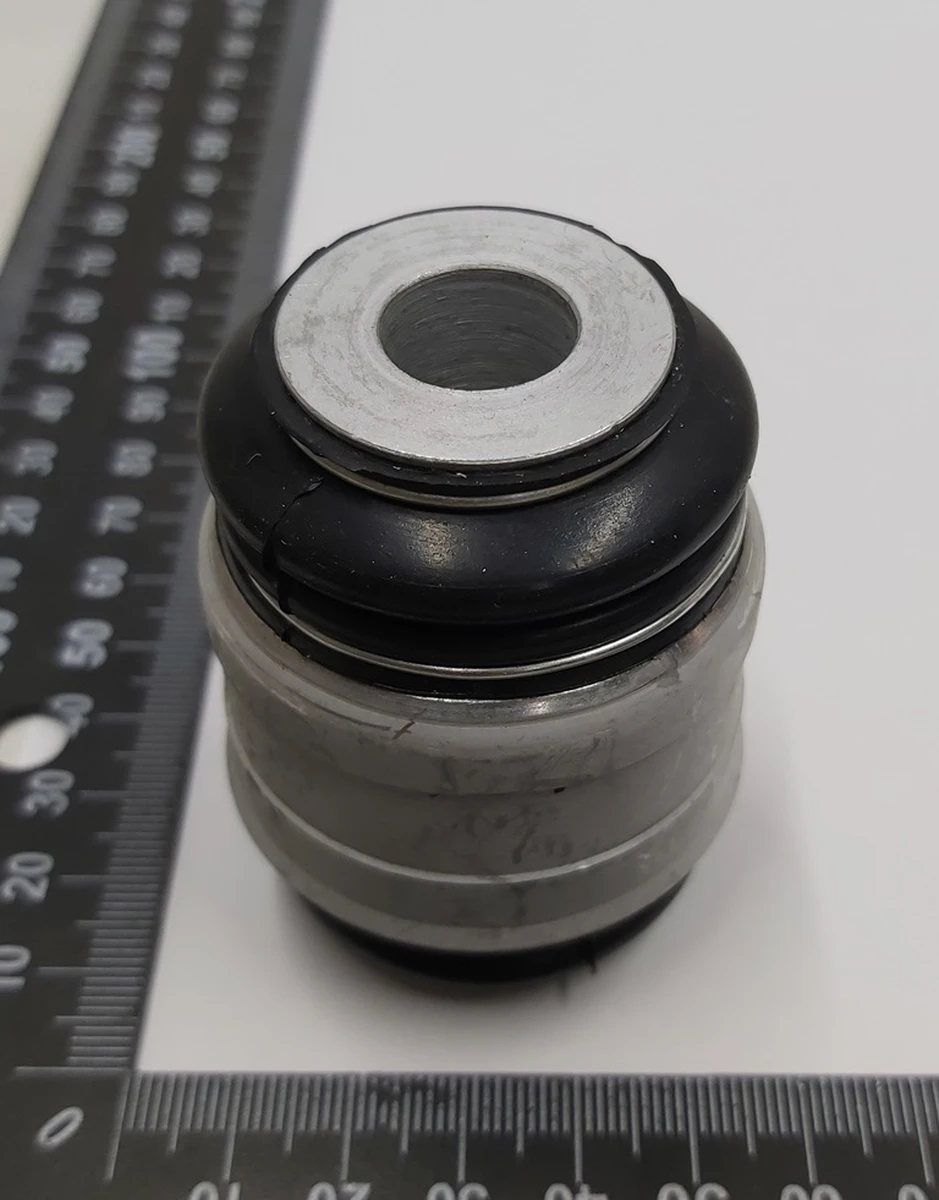 1 Floating bushing Tesla model S 6006774-00-B