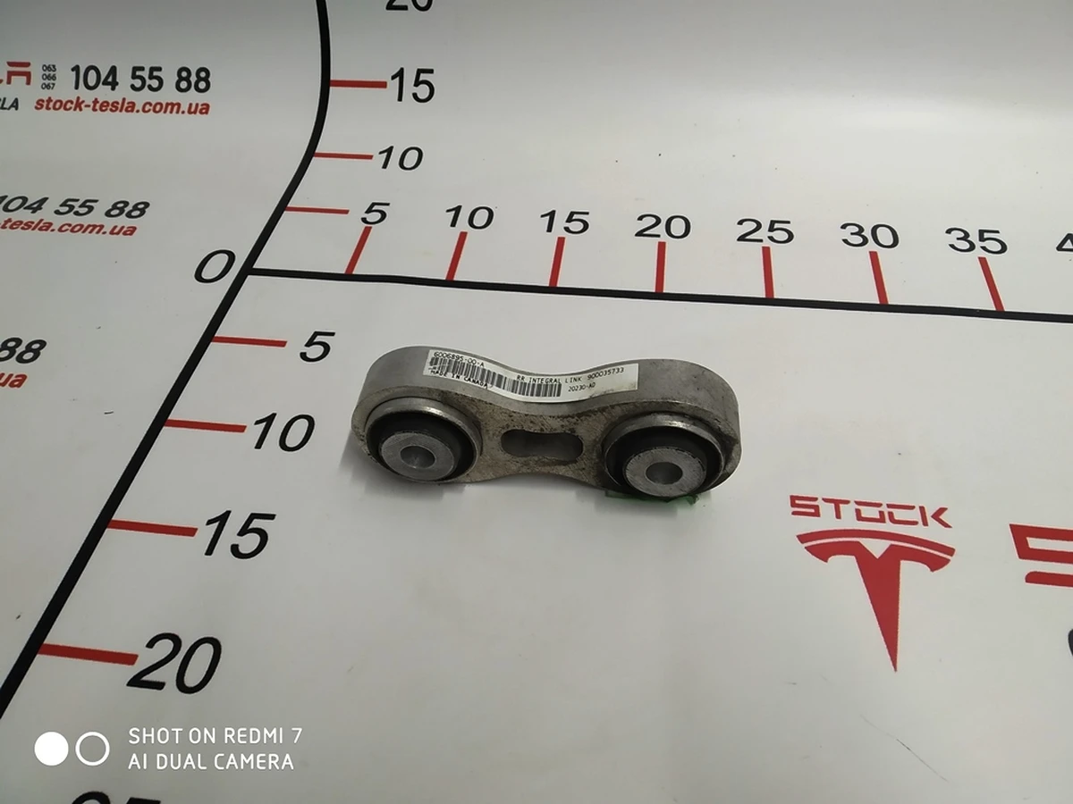 6 Рычаг задний косточка левый правый Tesla model S, model S REST 6006895-00-A
