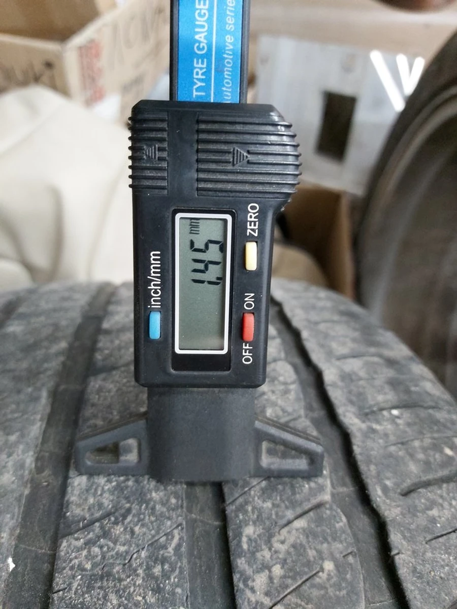 Колесо в сборе с повреждением (диск19*8J шина MICHELIN 245/45 R19 датчик TPMS протектор 1.45мм) Tesla model S 1076891-00-B